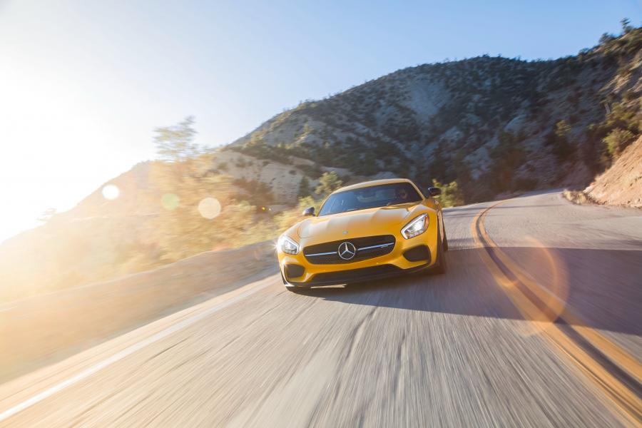  Mercedes-AMG GT S 2016 года  (NA) (фото 12 из 35)